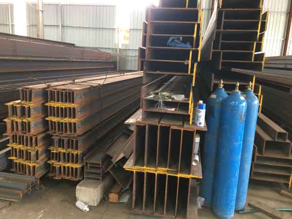 廣州(zhou)鋼(gang)結(jie)構(gou)廠房(fang)怎(zen)樣(yang)做好防(fang)火工(gong)作(zuo)？